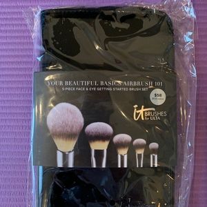 IT COSMETICS AIRBRUSH 101 BRUSHES-NEW